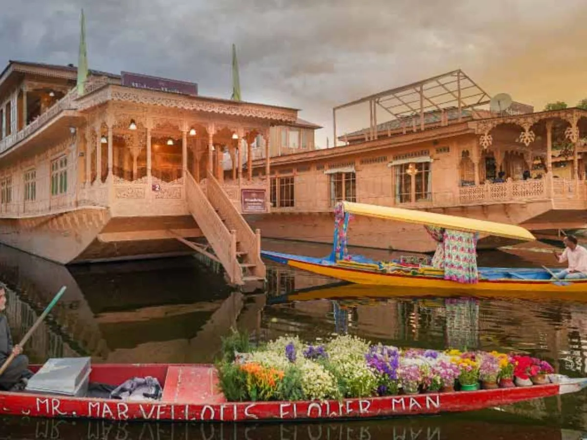 Houseboat on Dal Lake